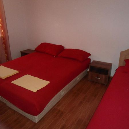 Apartments Pekic Бар Екстер'єр фото