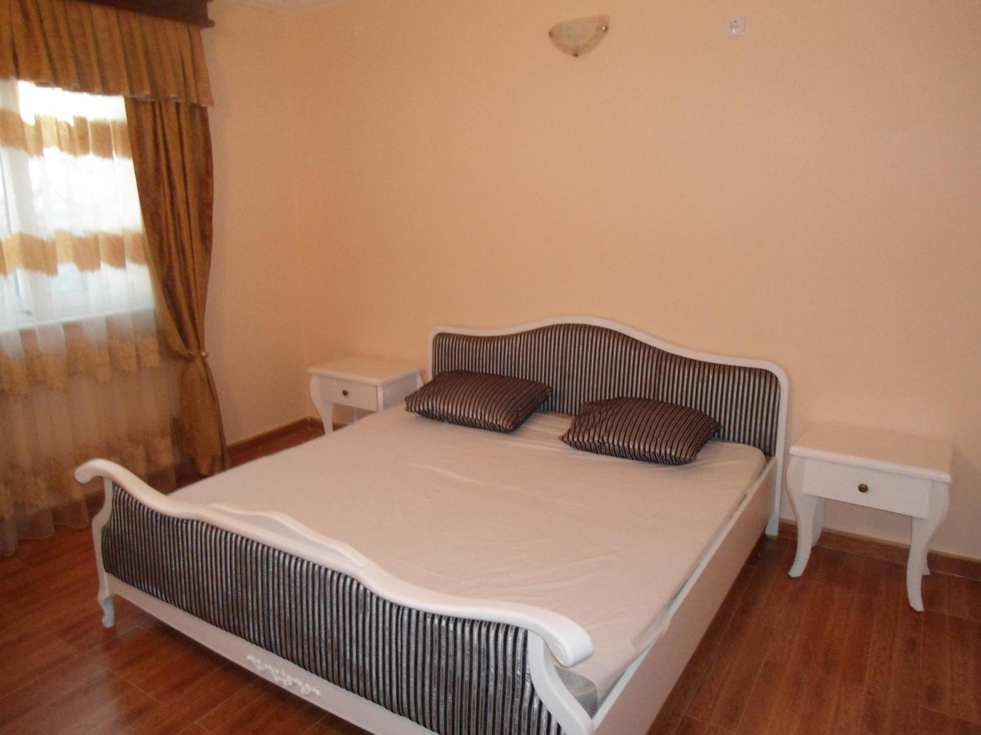 Apartments Pekic Бар Екстер'єр фото