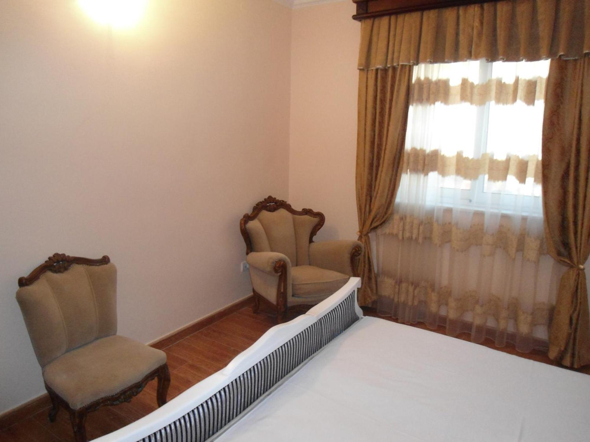 Apartments Pekic Бар Екстер'єр фото
