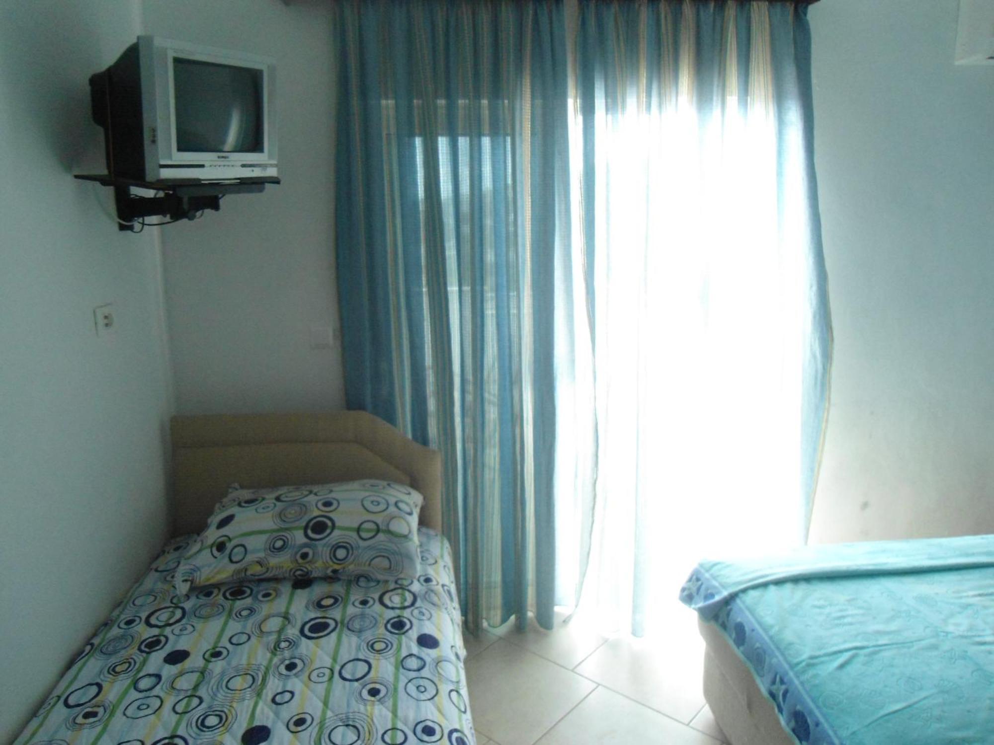 Apartments Pekic Бар Екстер'єр фото