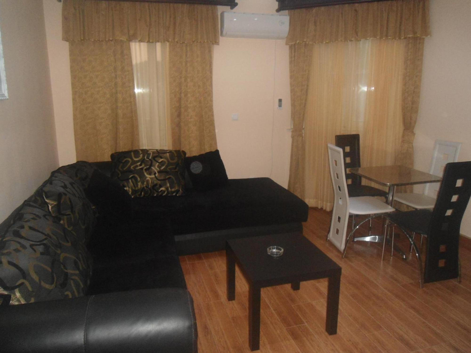 Apartments Pekic Бар Екстер'єр фото