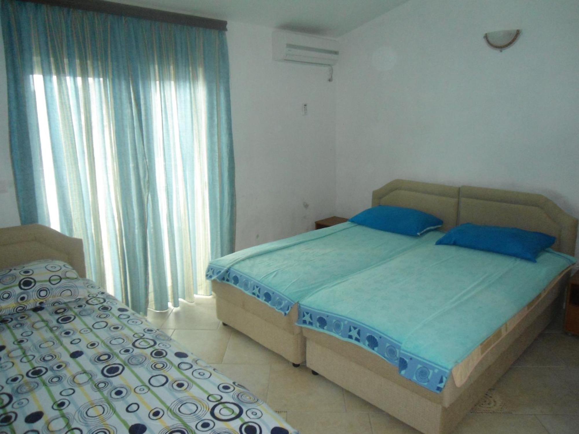 Apartments Pekic Бар Екстер'єр фото